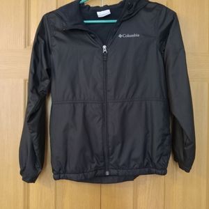 Columbia  rain jacket with lining.  Size kids 10-12